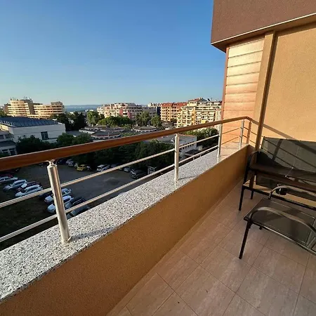 Alex - алекс 公寓 *